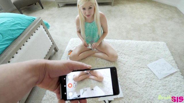 Пикапер снимает частное видео с блондинкой с бритой вагиной #1